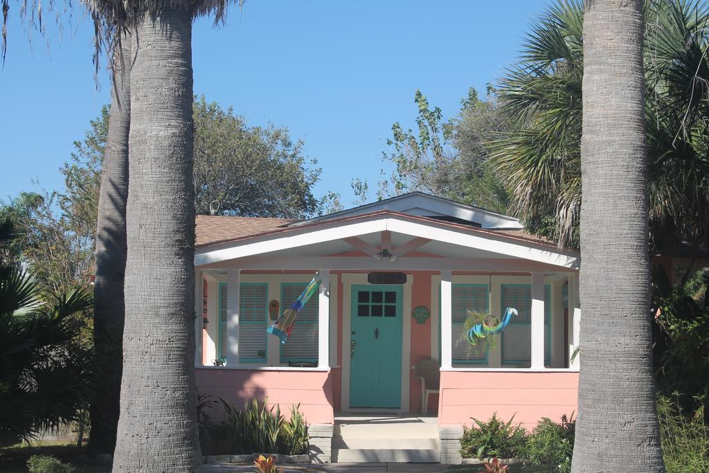 Coronado Palms Coastal Cottage Γκάλβεστον Εξωτερικό φωτογραφία